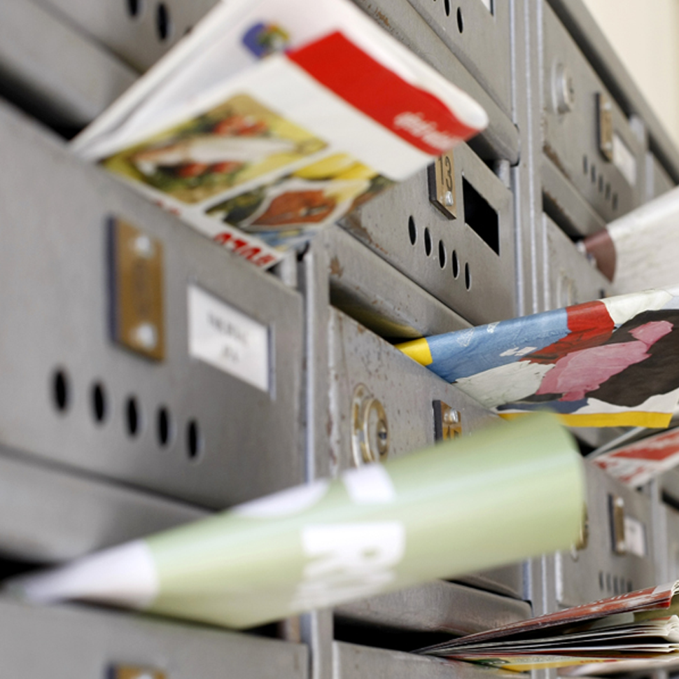 Distribuții pliante